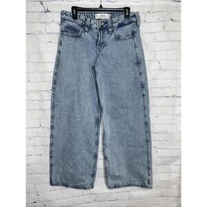 Hollister Low Rise Super Baggy Jeans Womens 6 Regular 28 Light Wash EUC Wide Leg